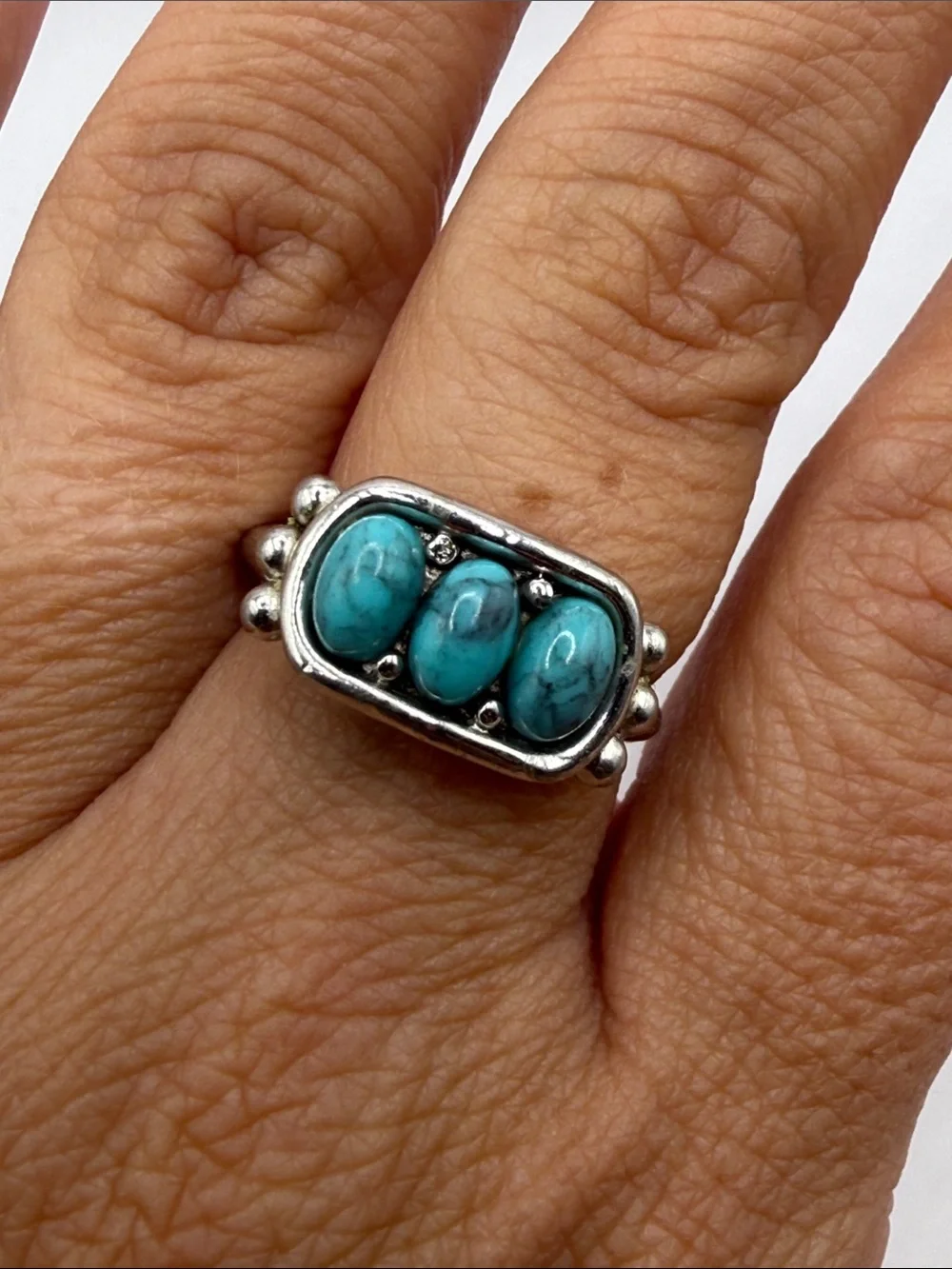 Vintage Avon Silver Tone Turquoise Blue Cocktail Statement Ring Adjustable